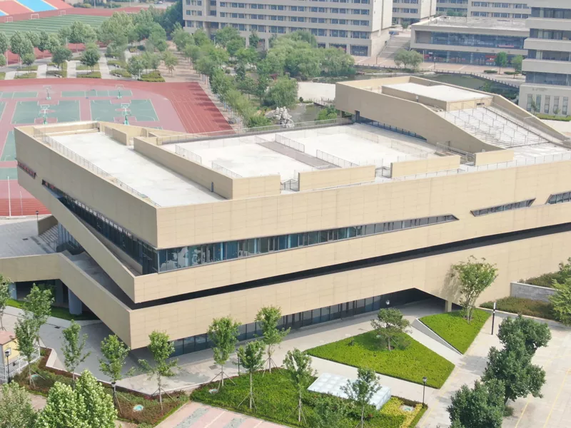 Construção de edifícios de estrutura de aço